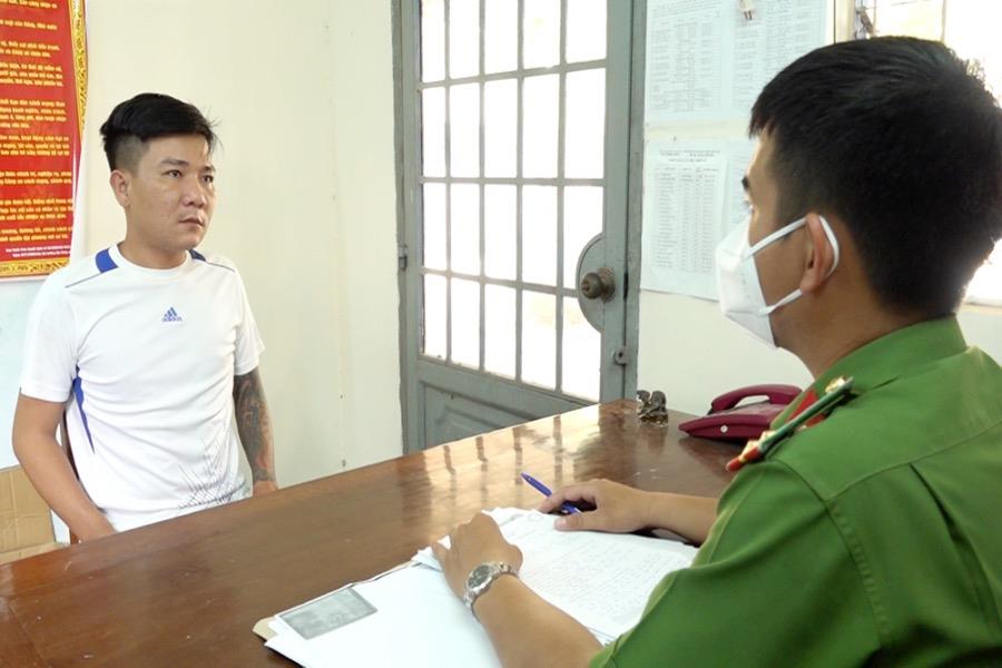 Đâm nhau vì bị chửi trên Facebook