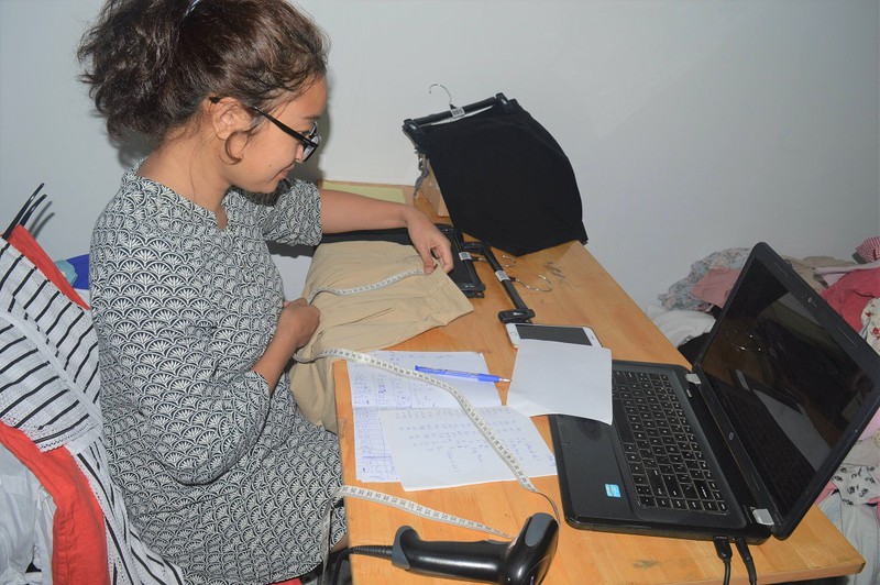 Những chuyện xúc động về 'tủ quần áo 0 đồng' mùa dịch - ảnh 1