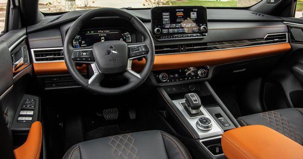 Top 10 SUV cỡ vừa có nội thất tiện nghi năm 2021