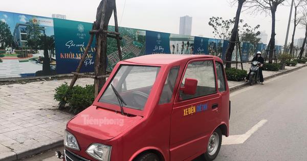 A man over 70 years old makes his own electric car in Hanoi