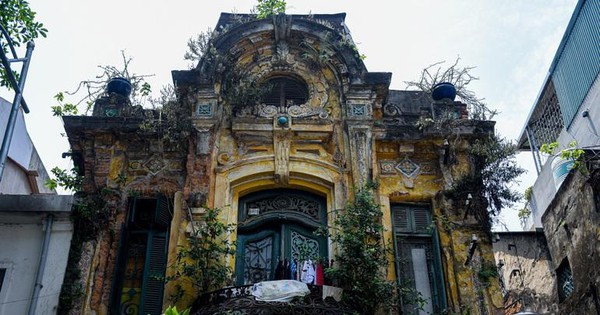 Life in an old French villa in the ‘golden land’ of Hanoi