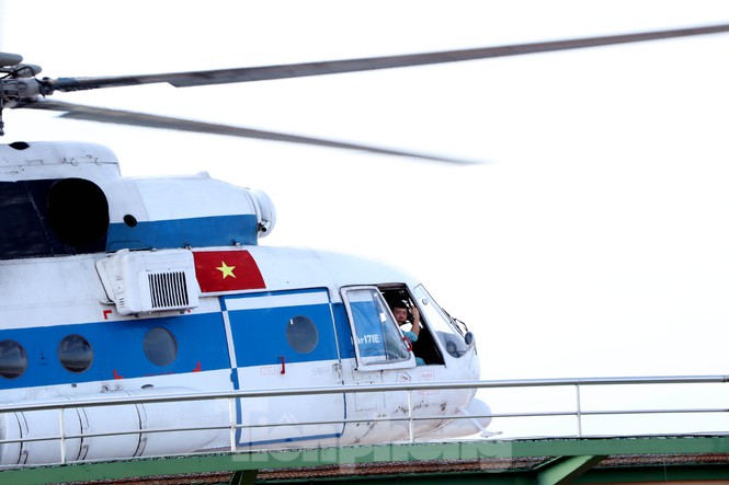 Cận cảnh sân bay trực thăng cấp cứu đầu tiên được cấp phép tại bệnh viện - ảnh 4