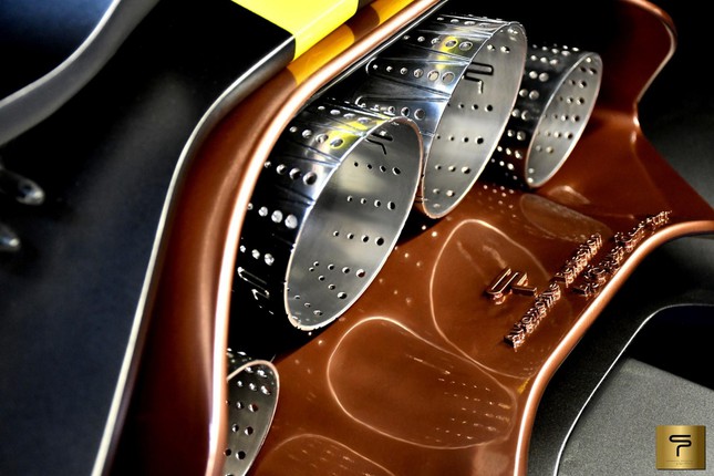 Siêu xe hơn 3.000 mã lực giá 12,4 triệu euro ảnh 11