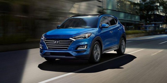 Top 10 SUV cỡ vừa có nội thất tiện nghi năm 2021 ảnh 1