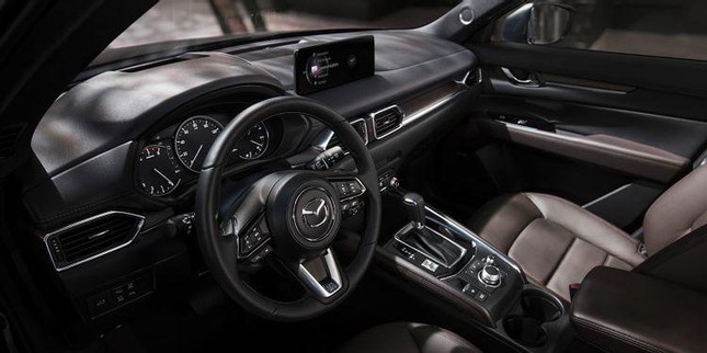 Top 10 SUV cỡ vừa có nội thất tiện nghi năm 2021 ảnh 14