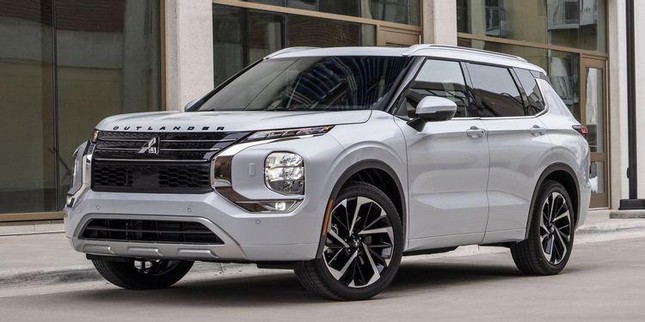 Top 10 SUV cỡ vừa có nội thất tiện nghi năm 2021 ảnh 10