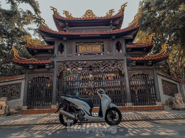 Những chiếc xe độ ấn tượng của biker Việt năm 2021 ảnh 5