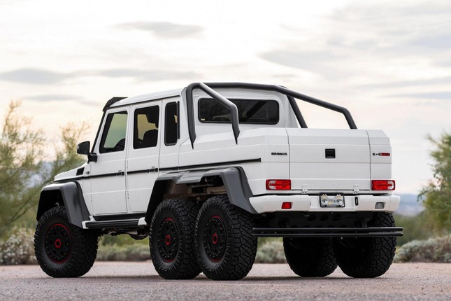 Mercedes G63 bản độ đã qua sử dụng bán đấu giá hơn 1 triệu USD ảnh 2