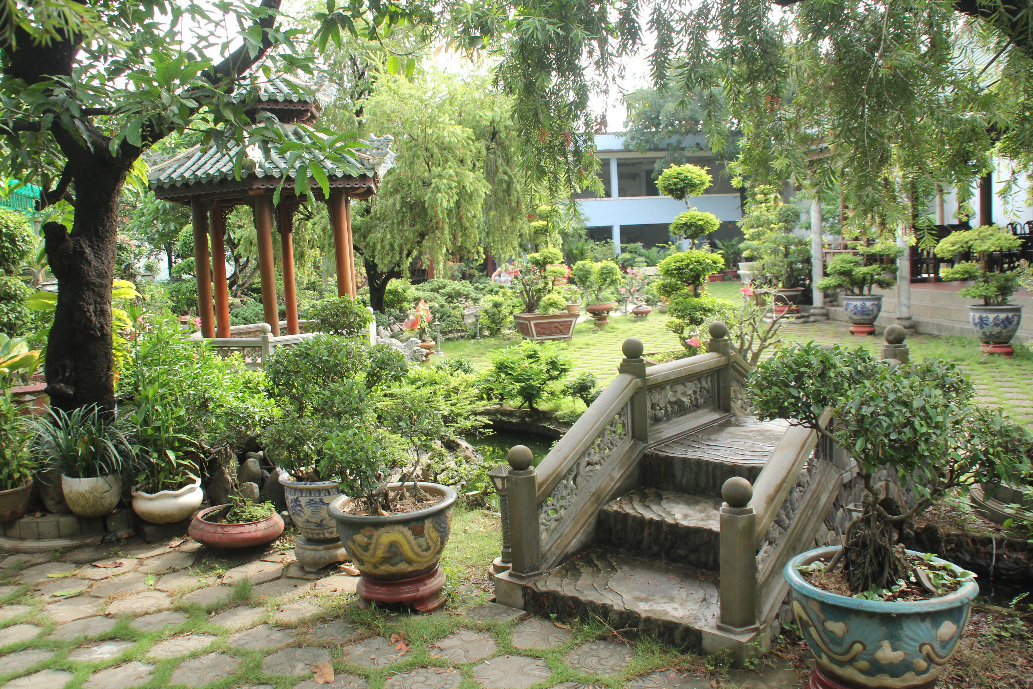 Vị tiến sỹ dành 7 năm phục dựng kinh thành Huế trên đất Sài thành ảnh 21