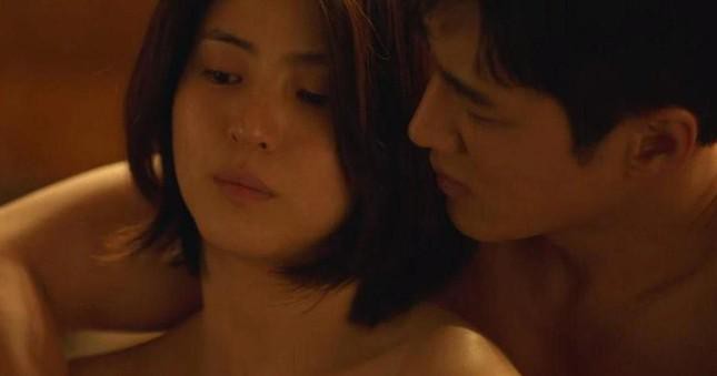 Loạt phim Hàn Quốc có cảnh ‘nóng’ táo bạo, gây tranh cãi năm 2021 ảnh 3