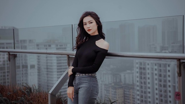 Nhan sắc ngọt ngào ngoài đời của nữ chính Lối về miền hoa ảnh 6