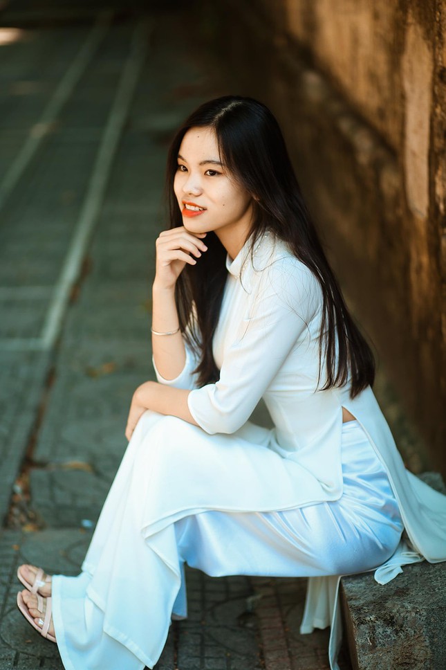 Nữ sinh trường Báo và hành trình ‘Áp lực tạo kim cương’ ảnh 1