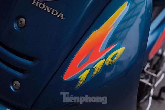 Honda Wave đời 1999 biển số tứ quý rao bán 100 triệu đồng ảnh 2