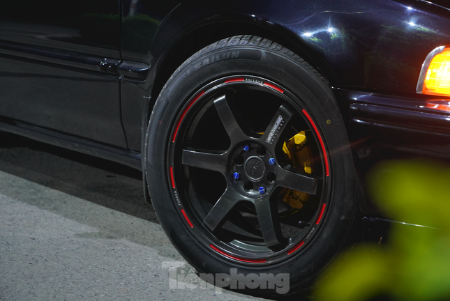 Xế cổ Honda Accord lột xác dưới bàn tay người thợ Sài Gòn ảnh 6