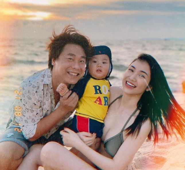 Hòa Minzy và những cuộc tình ồn ào: Từ cầu thủ nổi tiếng đến đại gia miền Tây ảnh 2