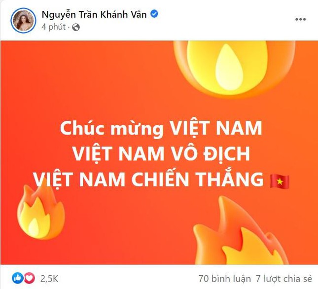 Sao Việt vỡ òa trước chiến thắng lịch sử của U23 Việt Nam ảnh 6