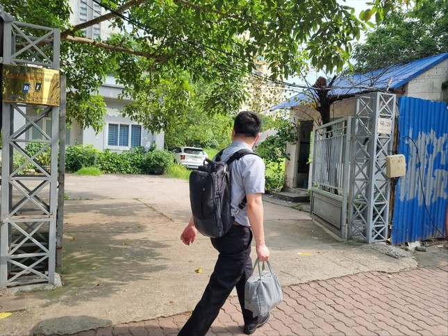 Doanh nghiệp ô tô, bảo hiểm lấn sân kinh doanh BĐS: Cứ ôm đất rồi bỏ hoang ảnh 1