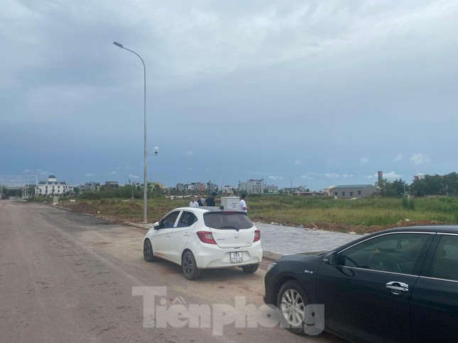 Thị trường nhà, đất manh nha làn sóng cắt lỗ ảnh 1