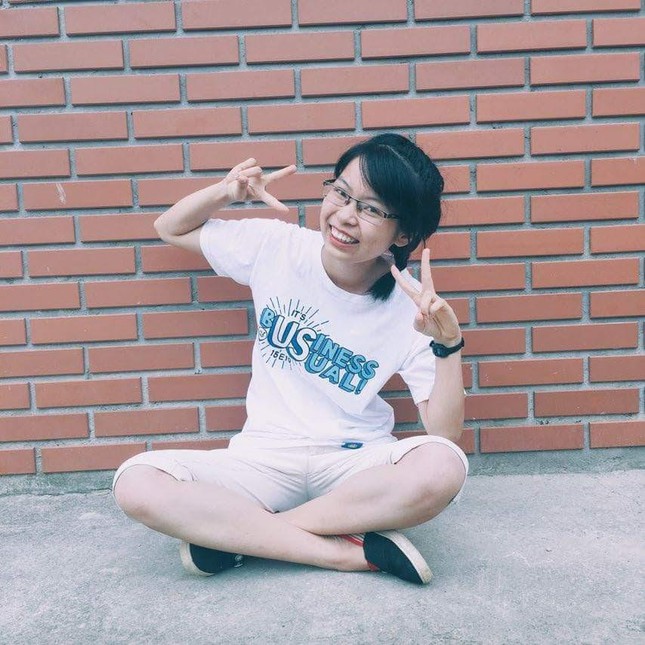 Nữ thủ khoa 'kép' chinh phục 8 kỳ học bổng liên tiếp ảnh 2