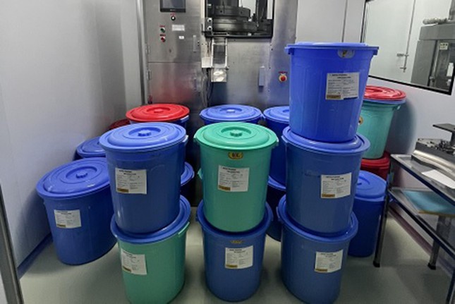 Triệt phá đường dây sản xuất tân dược giả quy mô cực lớn ảnh 2