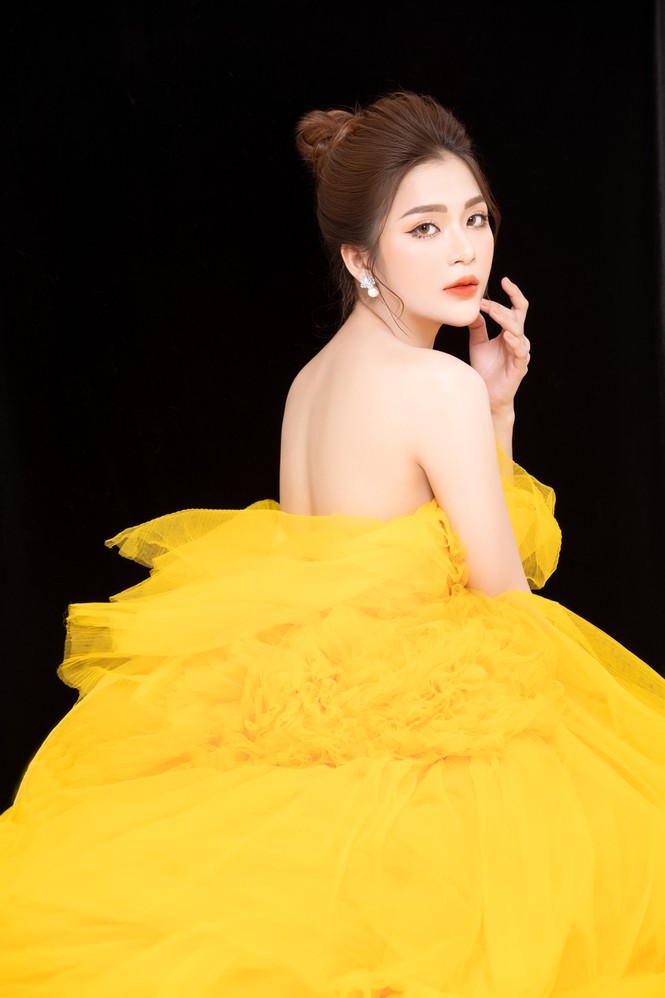 Phó hiệu trưởng trường mầm non bị nhầm tưởng là người mẫu ảnh - ảnh 2