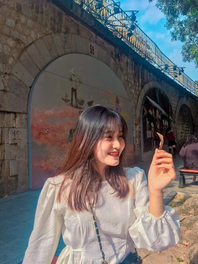 Nữ sinh Hà Tĩnh “sợ máu” nhưng vẫn quyết tâm theo học điều dưỡng - ảnh 2