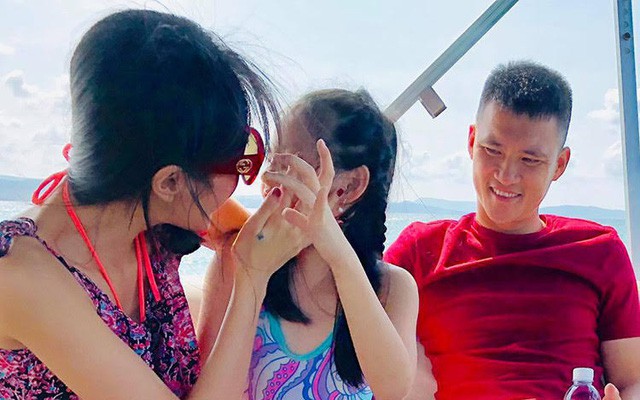 'Cặp đôi tuổi Sửu' Công Vinh – Thủy Tiên: Yêu đến cưới đáng ngưỡng mộ - ảnh 8