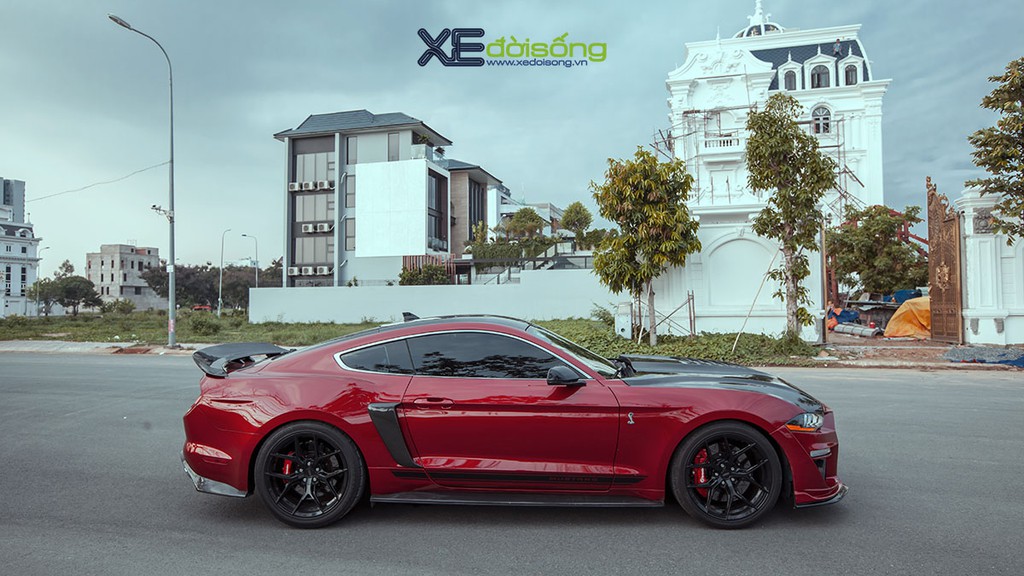 Ford Mustang EcoBoost độ lên Shelby GT500 cực ngầu tại Sài Gòn, cảm giác lái phấn khích hơn ảnh 3