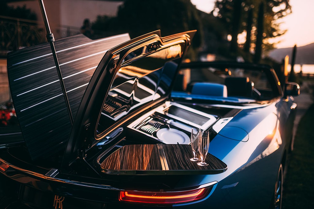 Kiệt tác Rolls-Royce Boat Tail giá 620 tỷ đồng lần đầu diện kiến công chúng ảnh 9