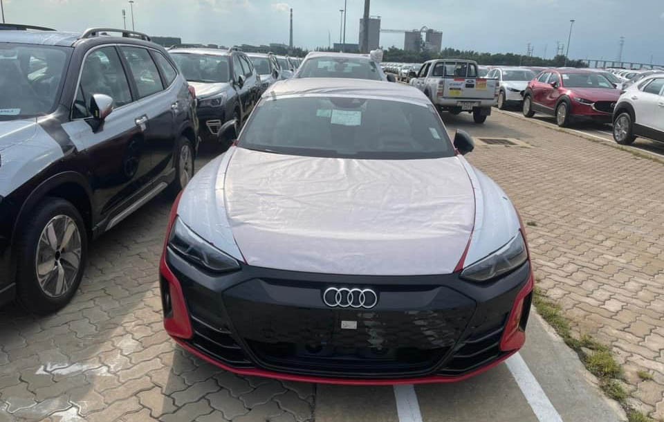 Sau Porsche Taycan và VinFast VF e34, hàng loạt xe ô tô điện sắp đổ bộ thị trường Việt Nam ảnh 10