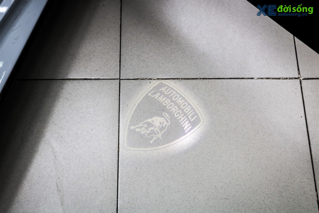 Soi siêu xe Lamborghini Huracan EVO RWD đầu tiên về Việt Nam, là chiếc Huracan thứ 17 ảnh 5