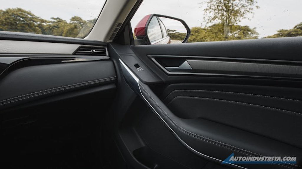 Đánh giá crossover hạng C Ford Territory “siêu rẻ” có khả năng về Việt Nam ảnh 5