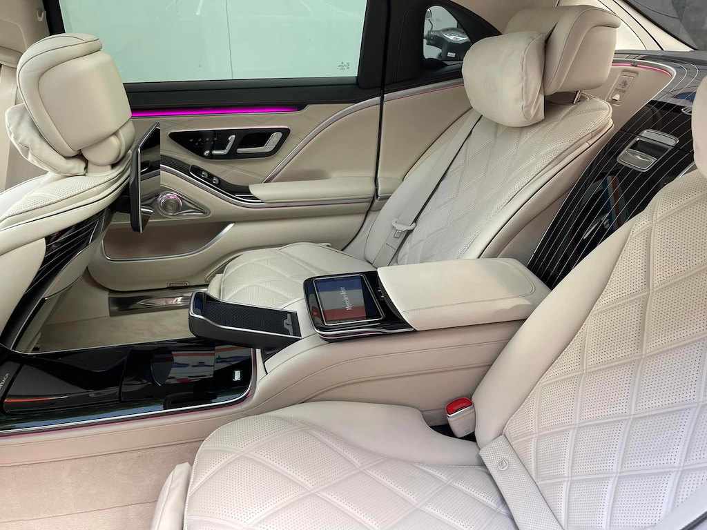 Sau hơn nửa năm ra mắt Thế giới, Mercedes-Maybach S 650 đã có mặt tại Việt Nam ảnh 9