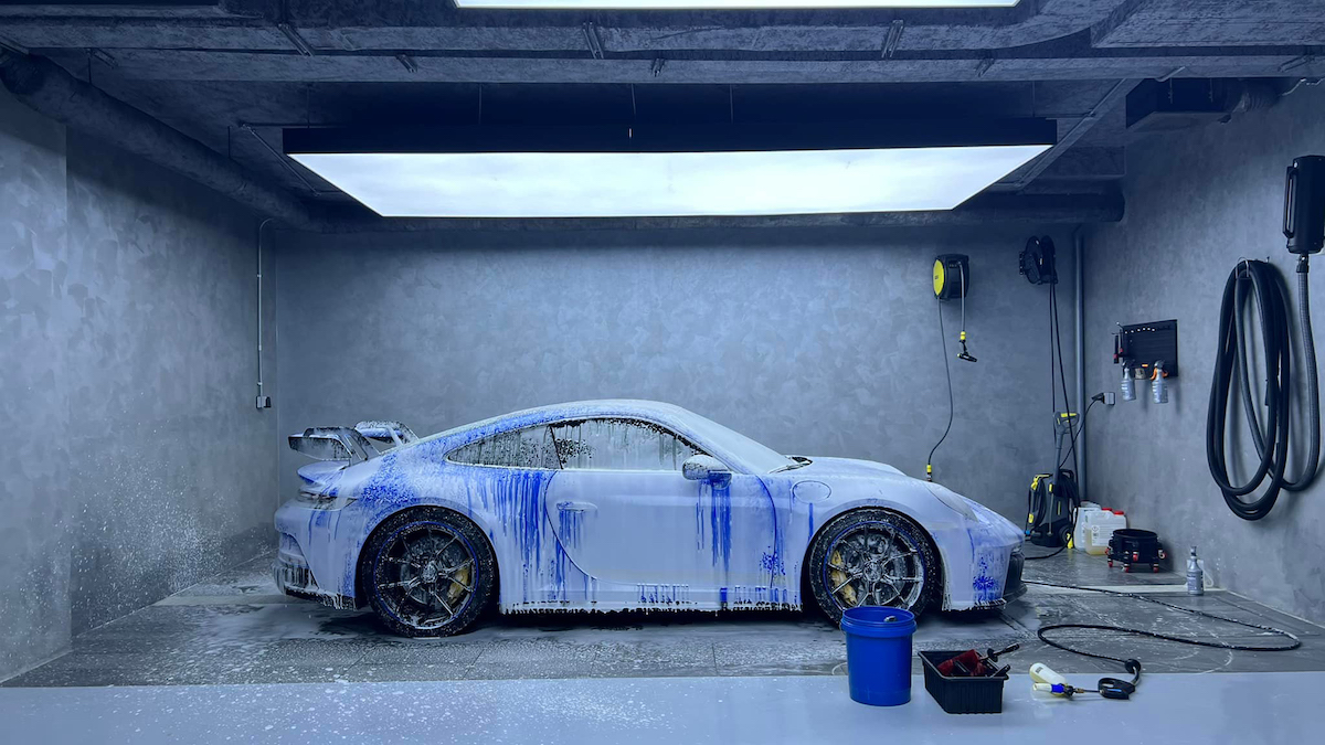 Minh Nhựa “buồn bã” khi thấy Cường Đô La đưa Porsche 911 GT3 về garage quá nhanh!