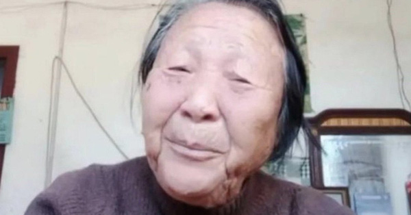 Bà cụ nổi tiếng bởi nói thay tiếng lòng của người già cô đơn ở Trung Quốc
