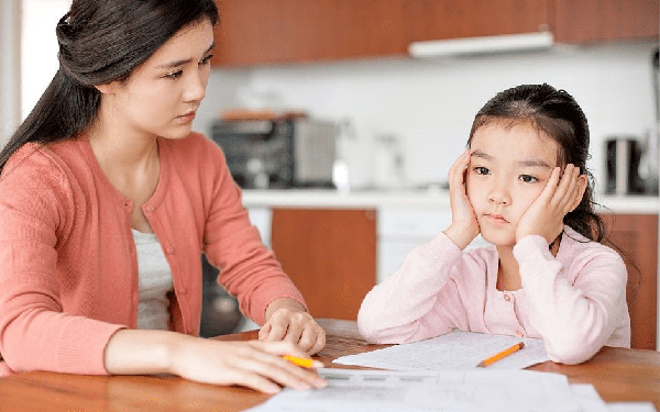 4 câu nói có thể làm hạn chế sự phát triển của con