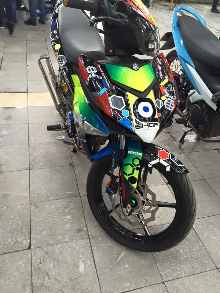 Yamaha Exciter 150 sơn tem đấu nổi bật của