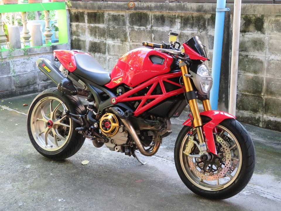 Quỷ dữ Monster 1100S mang trên mình nhiều