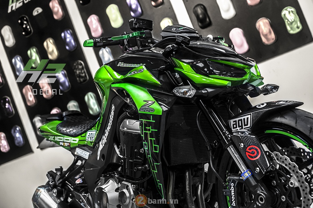 Siêu xế đường phố Kawasaki Z1000 bắt mắt bởi dáng hầm hố dưới tay Decal H2 - ảnh 5