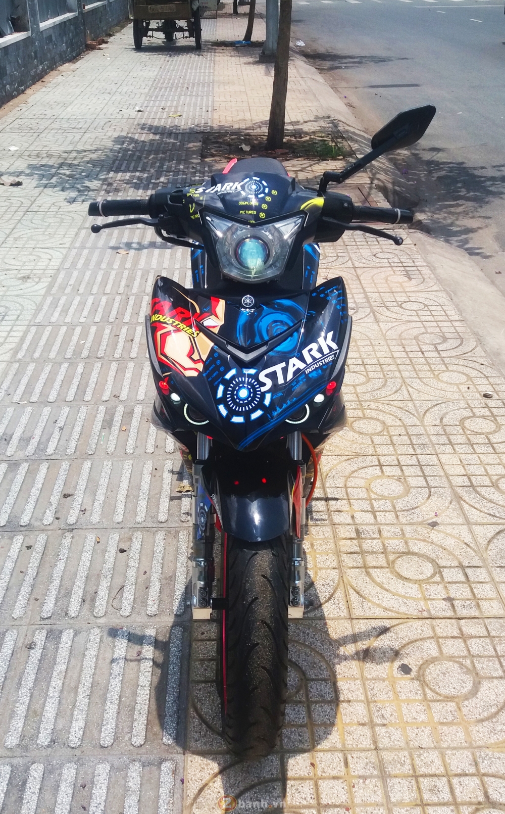 Exciter 150 Tony Stark Industries - xe của fan cuồng Iron Man - ảnh 3