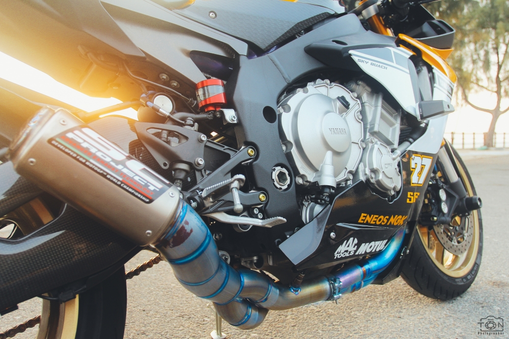 Yamaha R1 bản kỷ niệm 60 năm gây ấn tượng với dàn áo mới - ảnh 6