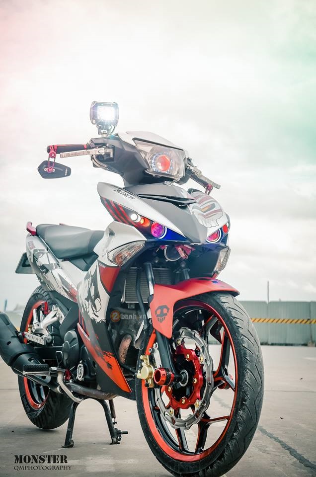 Bộ đôi Exciter 150 độ đầy phong cách khoe dáng tại Sài Gòn - ảnh 1