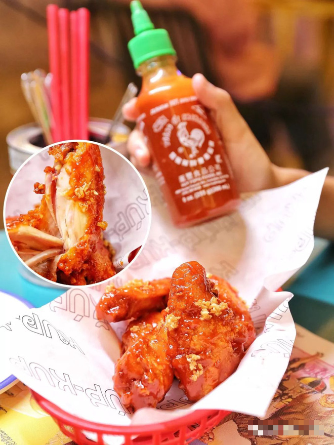 Trung Quốc có nhà hàng bán bún chả Obama, nhái từ chai bia đến miếng thịt nướng nhìn không khác gì bản gốc! - Ảnh 13.