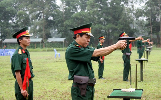 Tìm hiểu các loại súng ngắn trang bị trong quân đội Việt Nam - ảnh 4