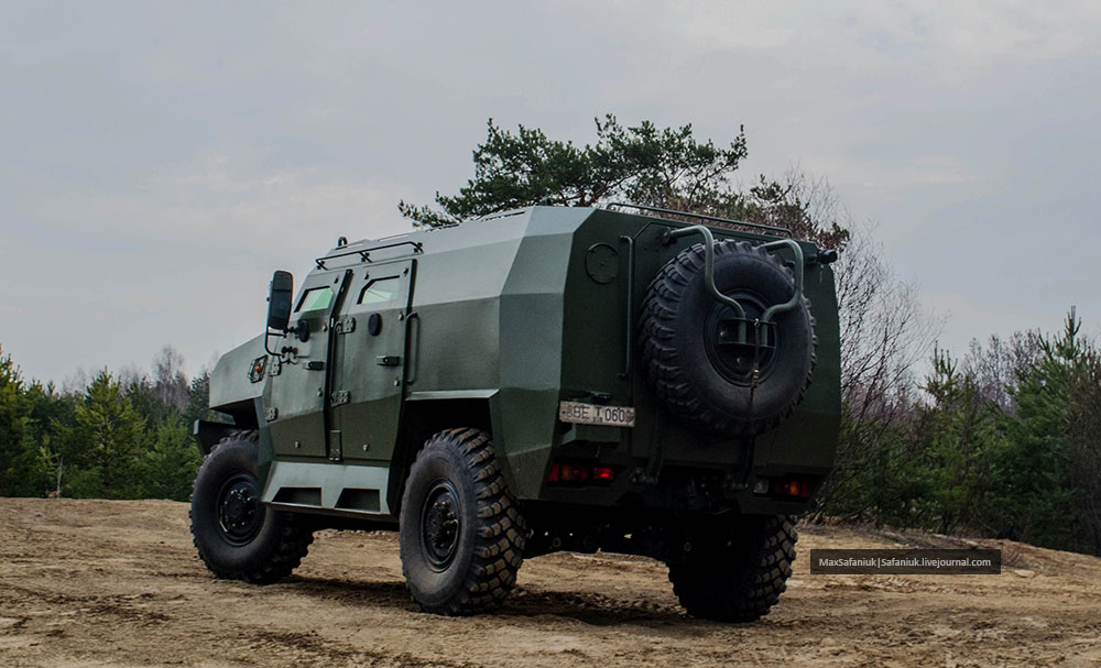 Belarus cho xuất trận Volat V1, quyết tâm lật đổ GAZ Tigr của Nga - ảnh 7