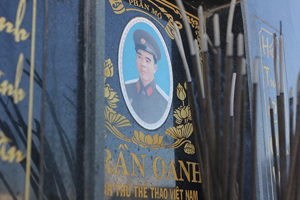 Nhớ về Trần Oanh- xạ thủ Việt Nam từng trên đỉnh thế giới trước Hoàng Xuân Vinh - ảnh 2