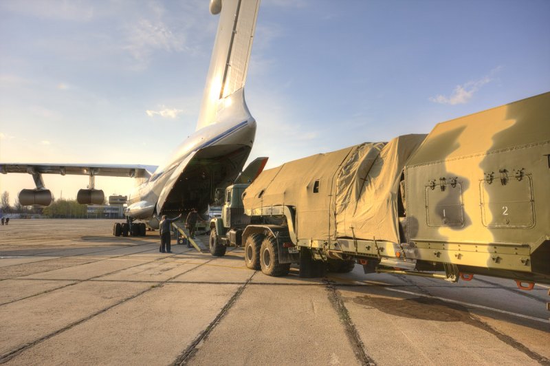 Tiếp nhận vũ khí hiện đại số lượng lớn chỉ có thể bằng đường biển! - ảnh 2