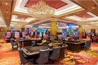Người Việt phải chi 1 triệu đồng, chứng minh thu nhập để vào cửa casino Corona Phú Quốc