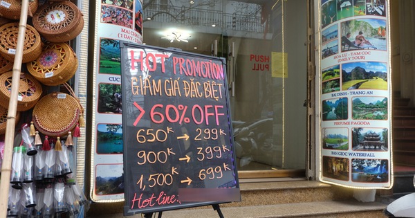 Đói khách, khách sạn 3 sao ở Hà Nội giảm giá phòng còn 299.000 đồng