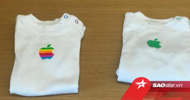 Ghé thăm Apple Store độc nhất vô nhị trên thế giới: Không những bán iPhone mà còn bán cả quần áo trẻ em và mũ lưỡi trai